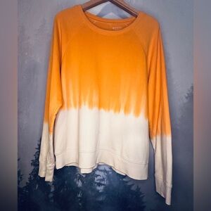 ATHLETA Sundown Dip Dye Sweatshirt in Abyssinian Yellow color-way Womens size L